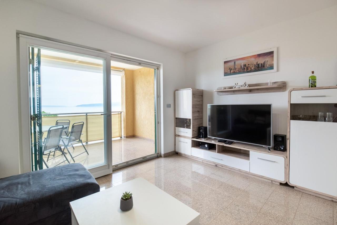 Seaview Apartment Lea Icici Exterior photo